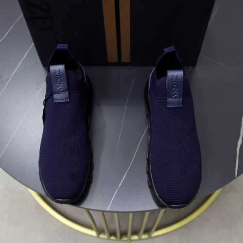 出厂价Pp： Zegna 杰尼亚 -高端品质 原单 飞织鞋系列 -鞋面：品牌高端羊绒飞织面、注塑品牌鸡眼 -内里：原版透气网布 -大底：原版Tpu发泡 成型大底