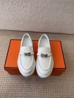 Hermes 爱马仕 H家 Game Kelly扣厚底乐福鞋 小牛皮乐福鞋风格免系带休闲运动鞋，搭配功能性镀钯Kelly鞋扣。 原版定制Kelly鞋扣 定制进口