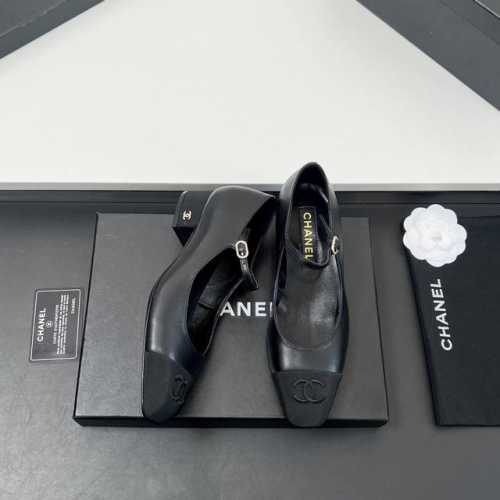 工厂价 顶级品质！Chanel 小香25C早春新品、高跟鞋 粗跟方头玛丽珍单鞋香奶奶家一贯的优雅名媛气质 高级感十足上脚非常nice～极简的配色深入人心~本年度