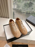所见即所得G130代购级Dries Van Noten DVN 马拉松复古德训鞋Dries Van Noten 2025春夏系列，设计师通过改造、扭曲和颠覆经典