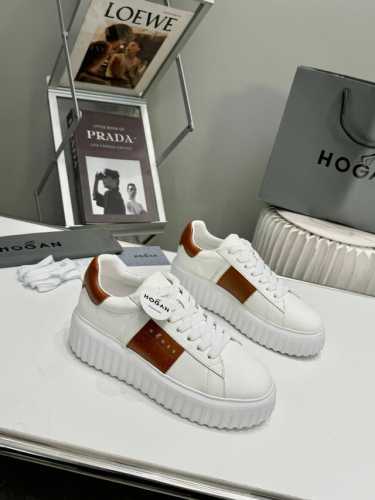 hogan2024新款H-STRIPES 系列女码 采用饰以竖条和波纹的厚底设计令奢潮鞋履焕发新意活力、穿梭性格畅想、抢占视线焦点、在掀现代感都市风潮！ 面料: