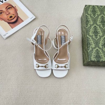 橙子出厂价p gucci 古驰 春夏新款 马衔扣鱼嘴一字带粗跟凉鞋 跟高 7Cm 码数 35-42