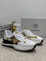 出厂价P 实价 时尚潮流-范思哲 顶级代购专柜同步发售。鞋底：原厂特供原版底，独家活动成型底超级舒适，原厂跟单货，高品质多色拼接设计做工精致细腻，细节决定品质只