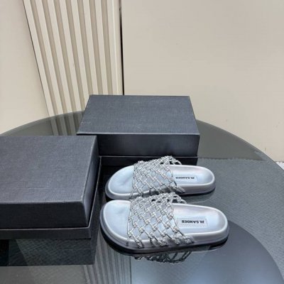 厂价 jilsander 吉尔桑达25Wf春夏 渔网编织镂空拖鞋 太佩服设计师这一季的计设了 一双刻着时髦两字的单鞋 可文艺可时髦 穿搭率实在太高了 镂空编织设