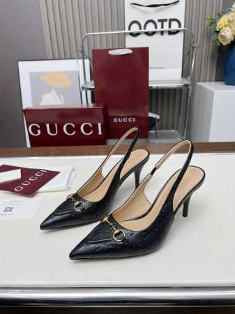 原单品质gucci2025春夏新品牛皮压花高跟鞋，顶级品质发售购入正品开发原版压花工艺经典双G老花面，内里羊皮配合意大利原板材质与工艺原版一致码数:35-42， - 点击图像关闭