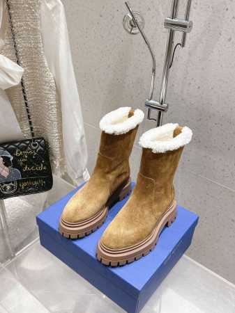 STUART WEITZMAN 2024秋冬新款圆头一脚蹬羊毛雪地靴女短靴 材质细节 面料采用进口牛反绒+内里羊毛+原版开模大底 跟高: 5CM 码数： - 点击图像关闭