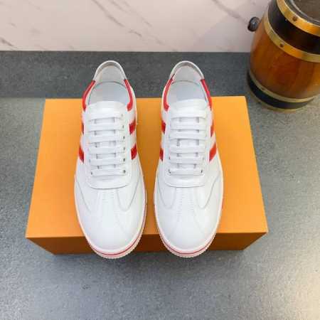 古奇 手工没得说，独家新款休闲男鞋, 时尚潮男必备，香港。专柜新品出炉, 大牌风范，欧美大师强力打造，上脚舒适，大底超柔软，超耐磨。给人视觉冲击感强。材料 鞋面 - 点击图像关闭