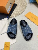 出厂 女码 男码 顶级版本 Louis Vuitton路易威登Lv拖鞋驴牌 春夏最新爆款系列 情侣彩色压花凉拖 高级慵懒风 百看不厌款 时尚度拉满 细节用心感受