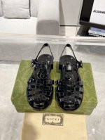 情侣款Gucci 25Ss 春夏最新款 双G果冻凉鞋 专柜购买原版 正品一比一开发 所有细节 材料 全部跟你在专柜买到的都一样 欢迎细节对比 码数:37 44