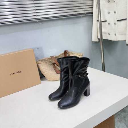 高品质出厂 ！小众潮牌Lemaire24ss秋冬新款宽松靴筒一脚蹬圆头粗跟短靴！ 一双高级又实用的靴子用这种随意又慵懒的方式表达出来，我真的超级喜欢呀，极简随意 - 点击图像关闭
