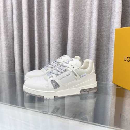 520 Lv #限男款 新款Trainer Diy饰扣运动鞋板鞋 可爱胖Trainer，来闭着眼睛买的款式，打破颜色的单一变化，更年轻了胖Trainer也可以叫