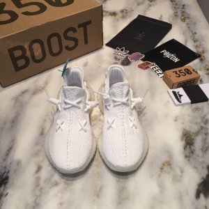 高版本230纯原真爆Adidas Yeezy 350 V2系列真爆 注意鞋底爆米花新防伪纹路 可用电筒照亮检验爆米花 原装Yeezy 350 Boost V2鞋
