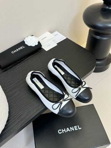 Chanel 25C新款芭蕾舞鞋原版1:1复刻 经典中的经典 无论搭配裤装还是裙装都是完美 小圆头的设计很好的修饰脚型 ，小仙女们必备！码数 ：35-39 40