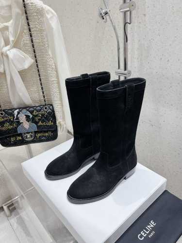 高版本celine 赛琳 秋冬爆款短靴 年度人手一双的短靴 显瘦增高满分单品 原版购入开发 所有细节无差 原版定制材料 牛皮面牛皮内里 原版真底注塑大底 码数：