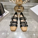 出厂 后跟款 Dior 迪奥2025春夏新款 珍珠铆钉玛丽珍 混搭甜酷朋克风美鞋 将优雅与叛逆完美结合 简直时髦巅峰 面料牛皮 内里羊皮 大底防滑耐磨大底 码数