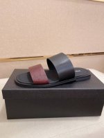 工厂p价 prada 拖鞋 顶级代购 男士春夏拖鞋专柜同步 鞋面意大利进口牛皮搭 标志图形高品质工艺 鞋底 原厂特供原版底 独家活动成型底超级舒适 原厂跟单货