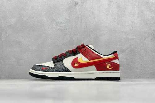 400 現貨 终端放店 Xc版 Nike Sb Dunk Low 蛇年限定 白黑红小钩满天星 纯原大厂出品 极力推荐 原装头层材料 独家版型蒸餾加工 帶來的是更