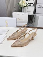 橡胶底 真皮底 迪奥 Dior 烫钻高跟鞋2025春夏最新提花烫钻图案凉鞋款. 原版购入. 特订材料. 一比一零差距复刻！材质：原版订制网面烫钻面+顶级羊皮内里