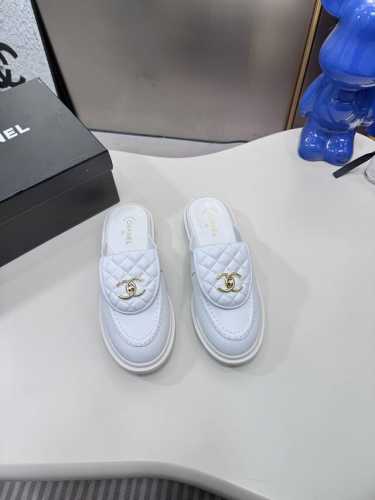 橙子出厂价p chanel 香奈儿新款 书包扣乐福鞋 翻盖菱格单鞋 复古女鞋 包头半拖款# 拥有香家特色优雅名媛气质 超级耐看 让人无法抗拒心动 菱格一脚蹬乐福