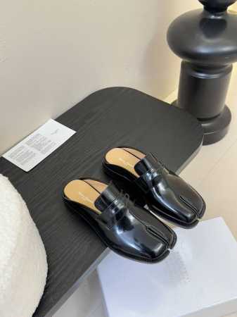 Maison Margiela 玛吉拉MM6家tabi分趾鞋2025独家新品最高版本买手代购1:1完美复刻 玛丽珍厚底分趾tabi凉鞋单鞋原版开模双层真皮鞋底 - 点击图像关闭