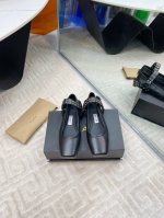出厂 ALAIA 新款 早春方头芭蕾舞平底单鞋原版购入法国一线奢侈品牌ALAIA 阿莱亚25SS法式仙女芭蕾舞平底跳舞鞋，ALAIA品牌源自其创始人，Azzed
