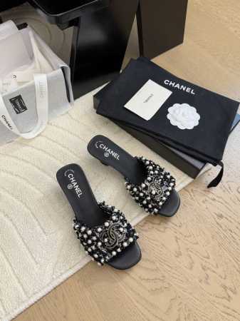 chanel 25C玛丽珍新款拖鞋 高版本高品质，全颜色做齐全～ 欢迎主推 鞋面定制面料 内里羊皮 真皮大底 Size:35-39 其他码数定做 - 点击图像关闭