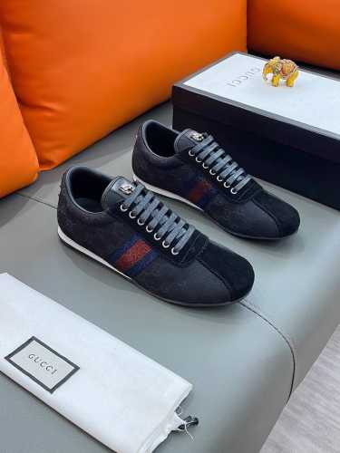 商品名称：Gucci 古驰 正规码数: 38-44 休闲鞋 商品材料：精选 进口帆布鞋面，柔软羊皮内里；原厂大底。