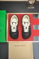 出厂价p Botteg Venetta Bv 全牛皮内里 独家新款 官网新款 鞋面以上乘的顶级小牛皮制作 细腻的手感 流淌奢华的质感 为精致男士量身制作 铸就高