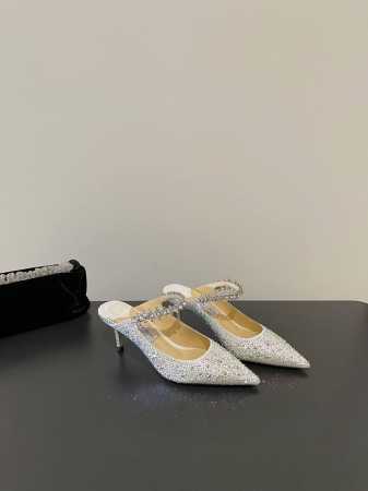 jimmy Choo 最高品质 最新经典钻石链条 渐变烫钻 重工艺水晶半拖鞋单鞋 同步专柜 主打精致 舒适度休闲 甜美 无解风都轻松满足 Blingbling - 点击图像关闭