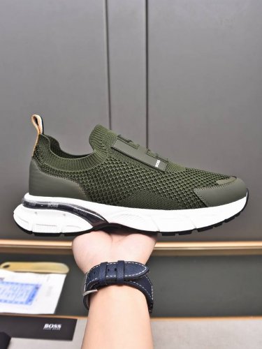 Boss 高端劲爆款 专柜1:1设计 面部采用高弹力飞织+头层小牛皮 鞋身原版松紧 Tpu大底 上脚方便 轻盈舒适有弹力 新潮时尚 4色选 码数 38-44 4