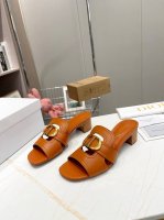 工厂p价 女装女鞋 运动原单 Dior迪奥 最新款上线 鞋面饰金属 Cd 标志突显版型 经典优雅的设计可与各式造型 非常极致完美的搭配 这个夏天不容错过的百搭单