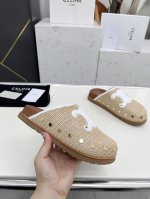 Celine草编铆钉勃肯拖鞋｜一脚踩进法式慵懒 松弛感天花板 经典Triomphe凯旋门Logo 混种羊皮里｜厚底反水台｜原版轻质发泡橡胶真皮围条大底35-41