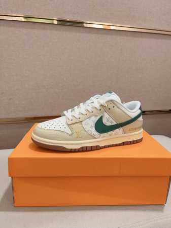工厂价 会员限定nike Dunk Low By You 专属定制男子运动鞋 Size；36~45 带半码 如今nike Dunk的定制业务在消费者群体中已经越 - 点击图像关闭