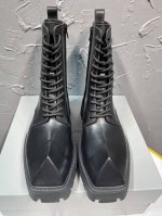 顶级版本2024Balenciaga Triple-s 巴黎世家-全球最火爆时尚潮鞋，切尔西拉链靴官网卖断货的犀牛鞋，原版独家1:1开模，重工艺鞋面选用进口小牛