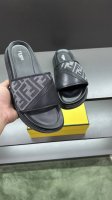 出厂价p 实价 Fendi芬迪拖鞋 男鞋高端品牌 官网1:1最新力作 原版开模定制 面料釆用进口原版材料制作 升级版大底 更轻便 防滑 市场顶级品质 简单不失品