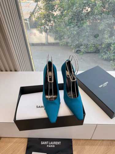 G288顶级品质Saint Laurent 圣罗兰Lee金属钻链条尖头高跟鞋Ysl姐姐的美丽尤物高跟鞋 又是人间圣罗兰 Rose同款的高跟鞋化很好修饰脚型，奢华