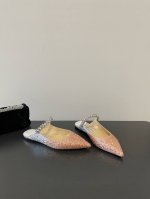 jimmy Choo 最高品质 最新经典钻石链条 渐变烫钻 重工艺水晶半拖鞋单鞋 同步专柜 主打精致 舒适度休闲 甜美 无解风都轻松满足 Blingbling