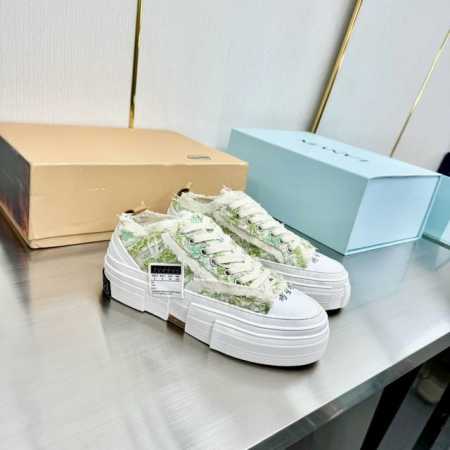 出厂价 吴建豪 .. 低帮帆布板鞋 重工软木硫化鞋这款鞋已经是网红人手必备的凹造型神器，乞丐破边的设计让它非常有辨识度，低帮帆布鞋的造型又让它非常百搭，整个鞋身 - 点击图像关闭