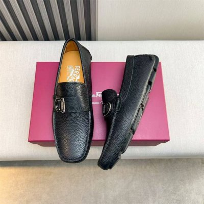 ferragamo 新款高端品质 黑色牛皮牛皮内里 尺码38-45 出厂价P