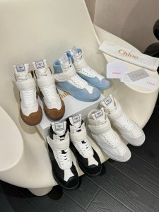 Chloe 克洛伊 蔻依 25春夏新款 德训鞋 面料 进口牛皮 进口环保麂皮 原版开模纱网 大底 Tpu大底 超轻耐磨绒组合 Size #35-41 41订做不