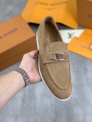 出厂价pp 实价 顶级版本 Louis Vuitton 水染牛里 原单 新款Lv路易威登 * 顶级版本 Lv经典皮鞋！选用进口原版高丝光小牛皮 原版高端橡胶大底