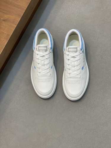 Givenchy 纪梵希 -高端品质 原单 -鞋面；纳帕小牛皮、鞋身.后跟；丝印高周波品牌Logo -内里：品牌网帆布，垫脚；水染牛皮 -大底：超轻Tpr 橡胶