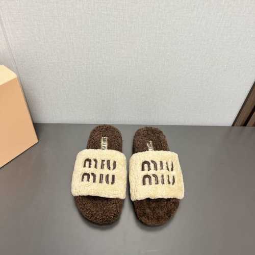 出厂 独家顶级版本 缪缪miumiu2024Vs新款毛拖系列 百搭时髦单品！不管居家还是外穿都是品味的象征性！ 秋冬搭配袜子 那更是太绝太绝了 面料：定制原版羊