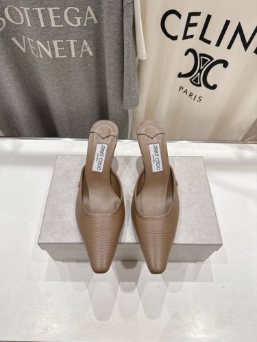 高版本出厂 Jimmy Choo*｜Jc 吉米周2025Ss新款简约尖头高跟鞋半包拖鞋 原版套楦，完美的线条，简约大气上脚显气质粗跟舒适百搭，还能拉长双腿显高显