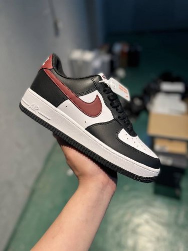 Nike Air Force 1 Low 白黑红 空军一号低帮休闲运动板鞋 原楦头原纸板 打造纯正空军版型 专注外贸渠道 全掌内置蜂窝气垫 原盒配件 原厂中底钢