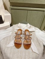 Aquazzur* 菠萝早春专柜新品仙女时装鞋系列，大量上新同步官网全系列均可定制龙年主打一个火爆，全网各大网红纷纷开秀，绝美的穿搭系列！ ★★★★★ 鞋面 烫