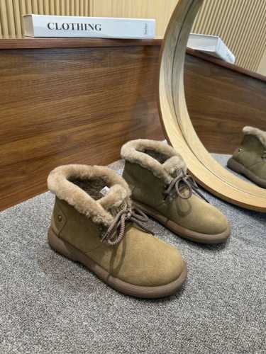 出厂 顶级版本 U*G雪地靴 现货好拿 迷你小可爱，秋冬女性必备.保暖神器 源自澳洲，百搭2024新款，MRA级摩卡星羊毛，顶级品质.反毛牛皮面料，与羊毛的绝美