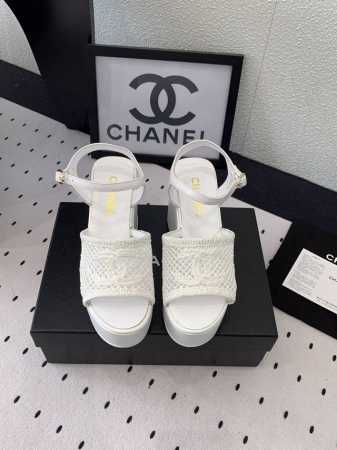 Chanel新款厚底凉鞋 高版本出货 这系列美得让人爱不释手 上脚显得很时髦 进口编织鞋面 羊皮内里垫脚 原版开模大底 Size: 35-39 40 41订做 - 点击图像关闭