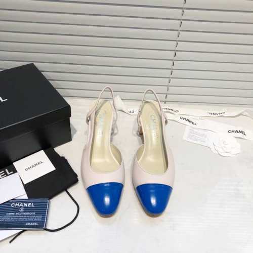 Chane+L 经典slingback 小香后空凉鞋 就像coco香奈儿女士说的：流行稍纵即逝，但风格永存！四这双后空鞋就是香家经典中的经典！双色搭配，简约精致