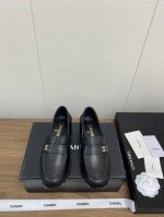 24 k 早秋乐福单鞋，小皮鞋 柜专 品正级 高版本！！ 顶级版 秋冬乐福鞋 小有独香的元小素红书网红博推主荐穿款上无敌腿显细～ 列系本现已登陆售发！！！ 里皮